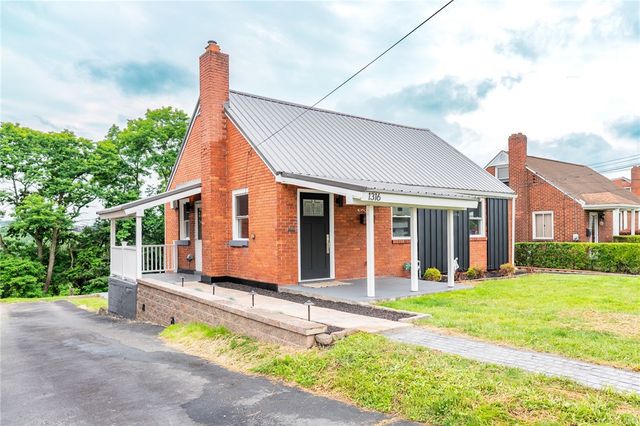 1316 Barkley Rd, Port Vue, PA 15133
