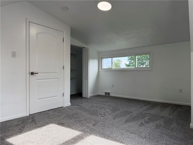 1316 Barkley Rd, Port Vue, PA 15133