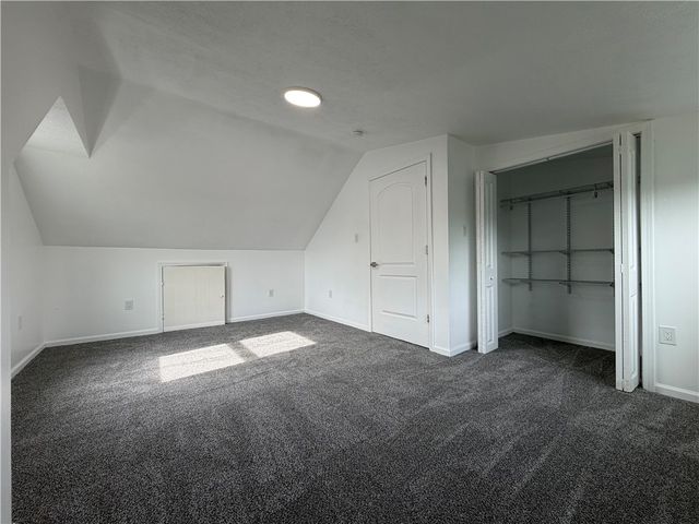 1316 Barkley Rd, Port Vue, PA 15133
