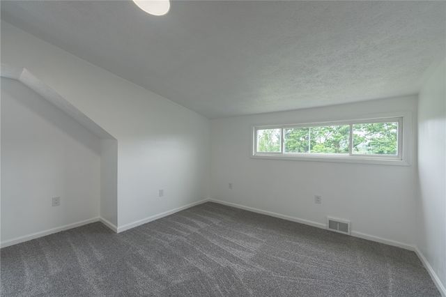 1316 Barkley Rd, Port Vue, PA 15133