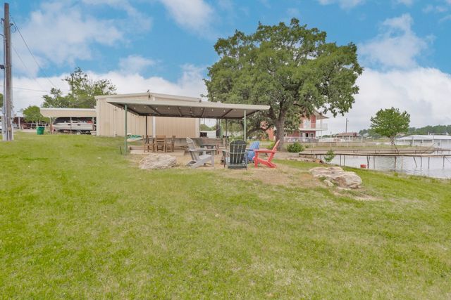 120 Tettleton Circle, Bowie, TX 76230