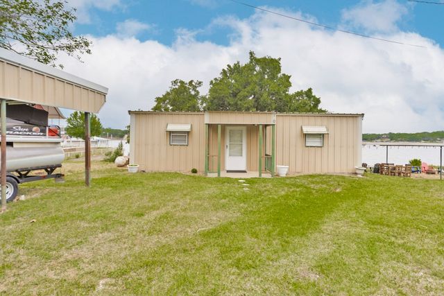 120 Tettleton Circle, Bowie, TX 76230