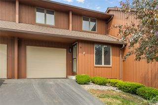 9 Vista View Drive, Perinton, NY 14450