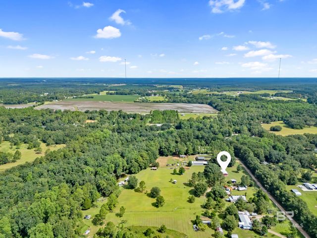 22823 Lanier Road, Robertsdale, AL 36567