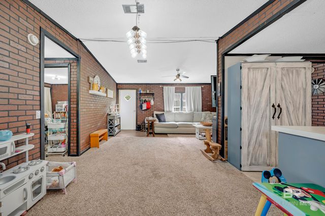 22823 Lanier Road, Robertsdale, AL 36567