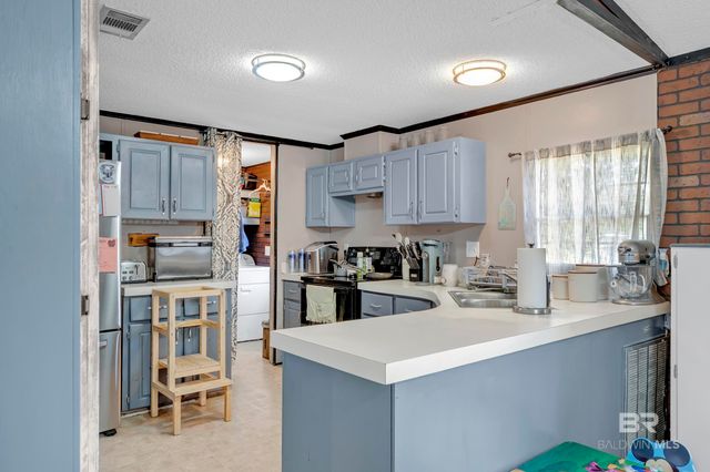 22823 Lanier Road, Robertsdale, AL 36567