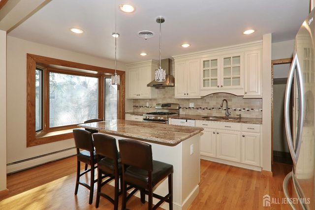 240 Twin Oaks Terrace, Westfield, NJ 07090