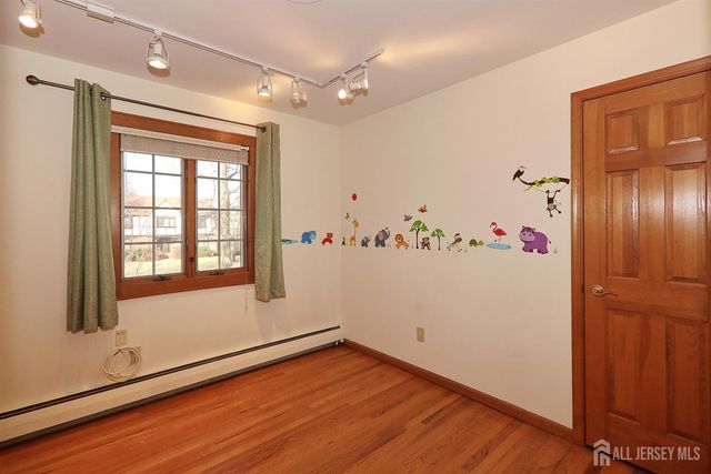 240 Twin Oaks Terrace, Westfield, NJ 07090