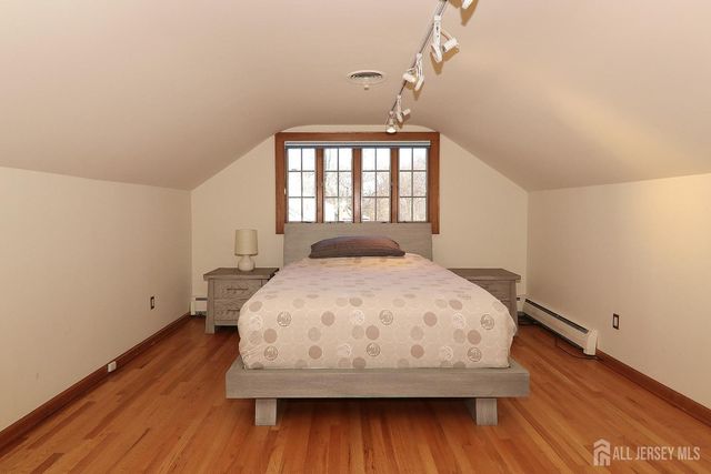 240 Twin Oaks Terrace, Westfield, NJ 07090