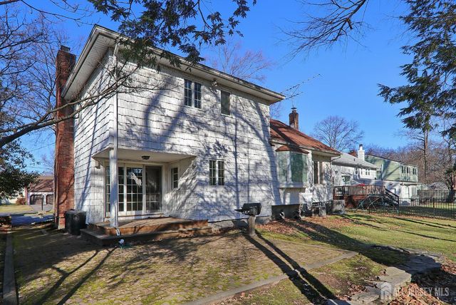 240 Twin Oaks Terrace, Westfield, NJ 07090