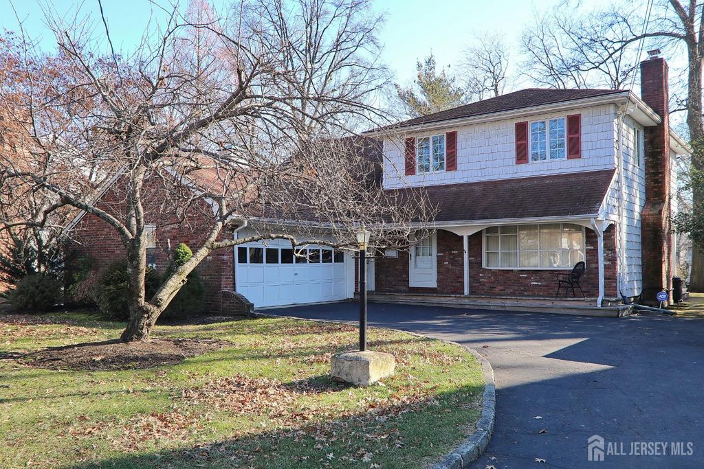 240 Twin Oaks Terrace, Westfield, NJ 07090