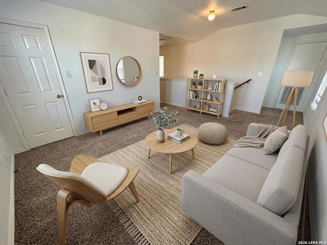 166 Red Hawk Rdg, San Antonio, TX 78258