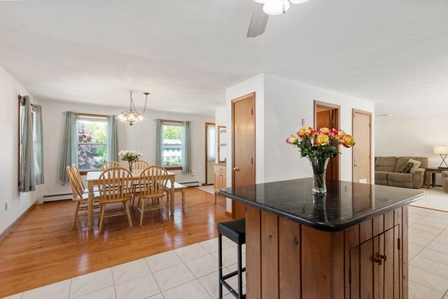 4 Brookside Drive, Douglas, MA 01516