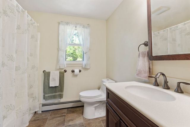4 Brookside Drive, Douglas, MA 01516