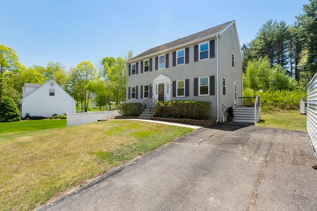 4 Brookside Drive, Douglas, MA 01516