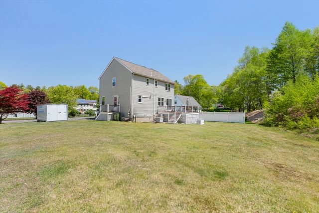 4 Brookside Drive, Douglas, MA 01516