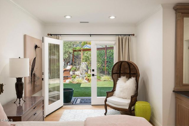 601 Durwood Drive, La Canada Flintridge, CA 91011