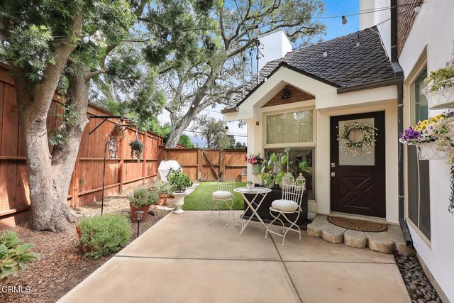 601 Durwood Drive, La Canada Flintridge, CA 91011