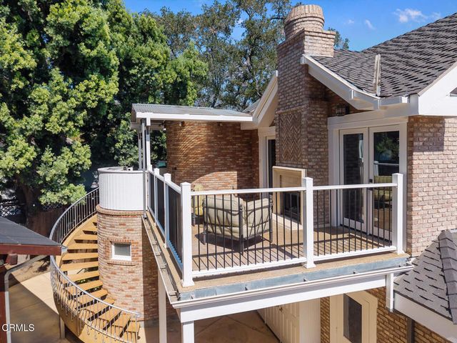601 Durwood Drive, La Canada Flintridge, CA 91011