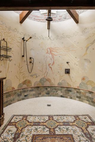 601 Durwood Drive, La Canada Flintridge, CA 91011