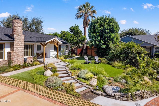 601 Durwood Drive, La Canada Flintridge, CA 91011