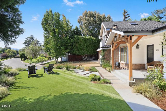 601 Durwood Drive, La Canada Flintridge, CA 91011