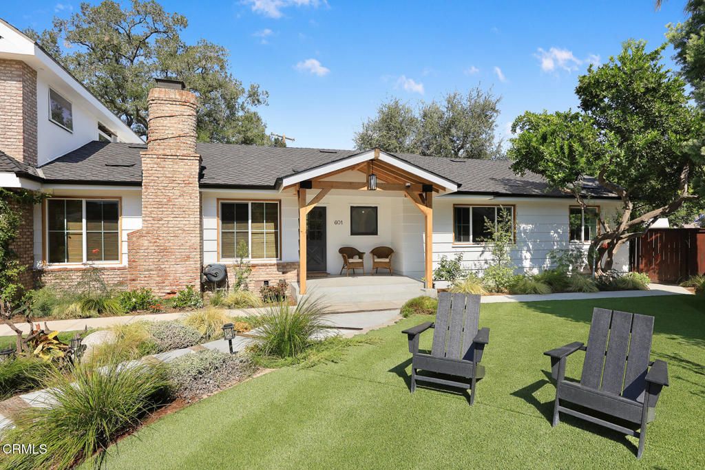 601 Durwood Drive, La Canada Flintridge, CA 91011 — photo 2