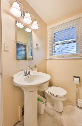 2610 Florida Drive, Fort Wayne, IN 46805