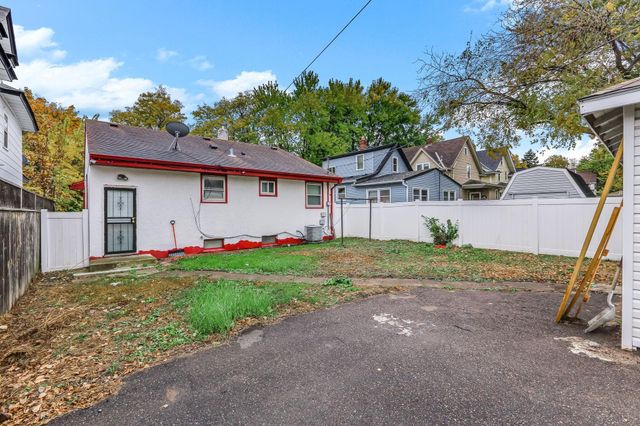 751 Van Buren Avenue, Saint Paul, MN 55104