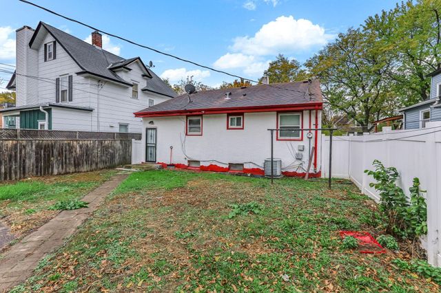 751 Van Buren Avenue, Saint Paul, MN 55104