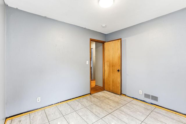 751 Van Buren Avenue, Saint Paul, MN 55104