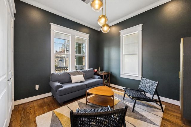 304 Walton Street, Houston, TX 77009