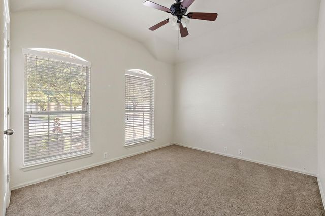225 King Elder LN, Leander, TX 78641