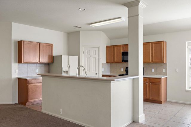 225 King Elder LN, Leander, TX 78641