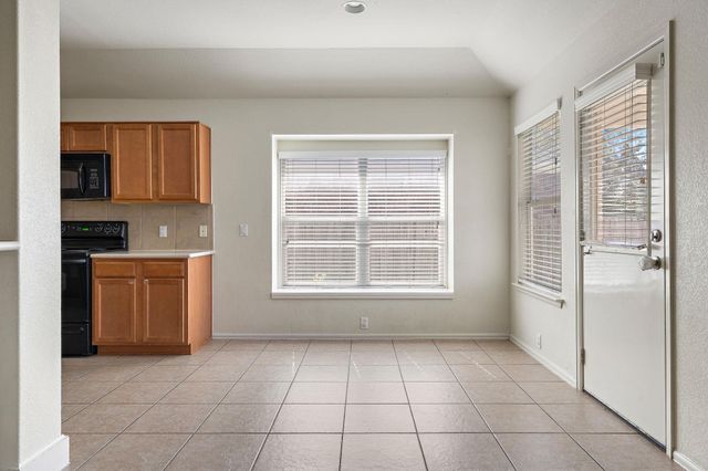 225 King Elder LN, Leander, TX 78641