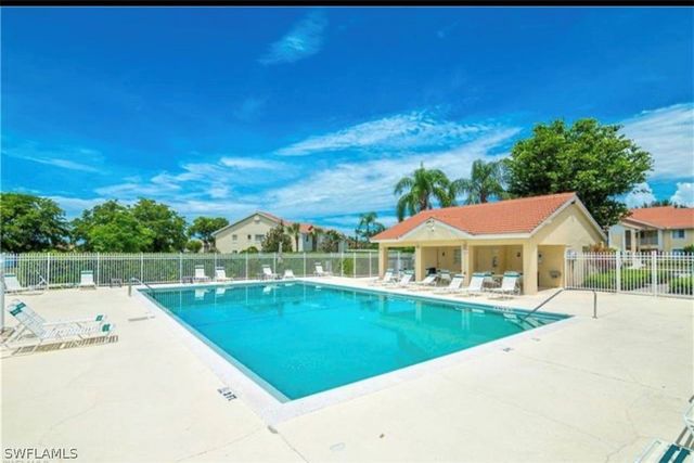 7791 Esmeralda WAY L203, Naples, FL 34109