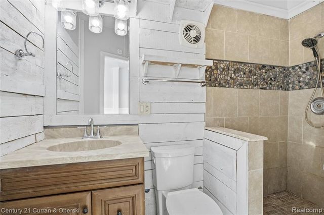 33805 Orangelawn Street, Livonia, MI 48150