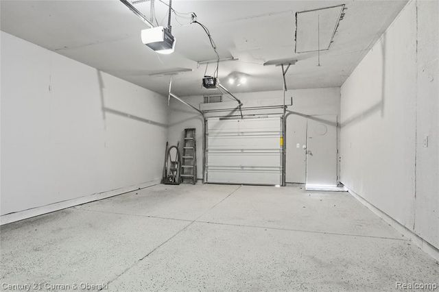 33805 Orangelawn Street, Livonia, MI 48150