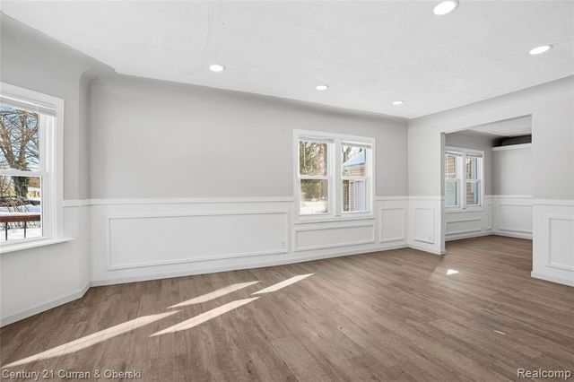 33805 Orangelawn Street, Livonia, MI 48150