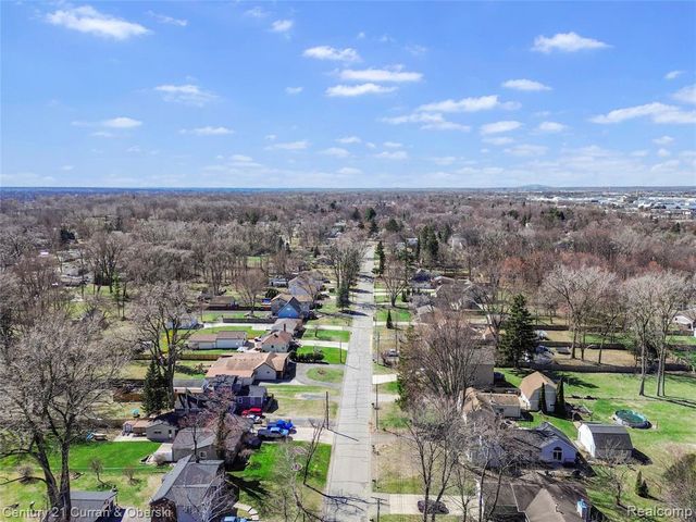 33805 Orangelawn Street, Livonia, MI 48150