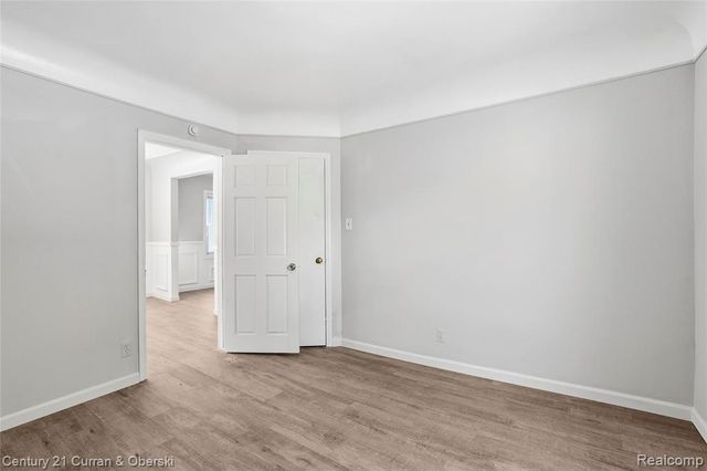 33805 Orangelawn Street, Livonia, MI 48150