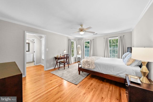 17 LOWBRIDGE PSGE, Medford, NJ 08055