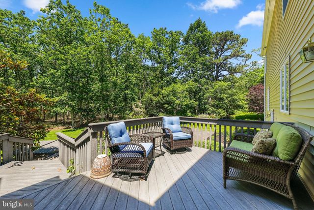 17 LOWBRIDGE PSGE, Medford, NJ 08055
