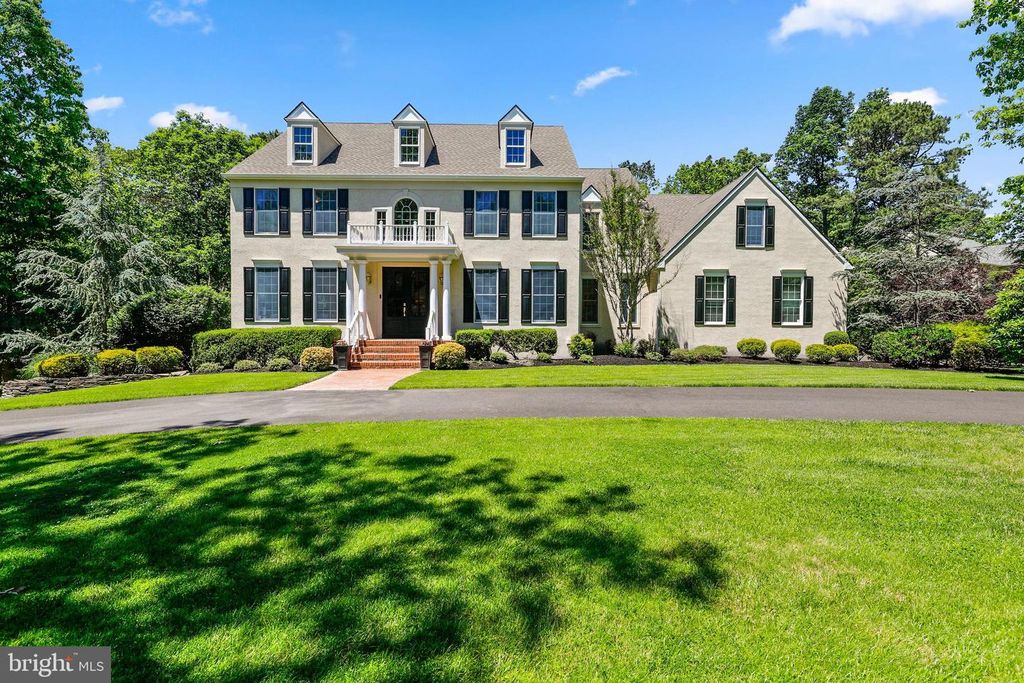 17 LOWBRIDGE PSGE, Medford, NJ 08055