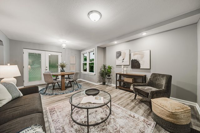 214 S Brinker Avenue, Columbus, OH 43204