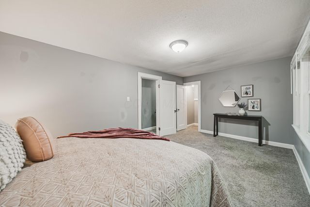 214 S Brinker Avenue, Columbus, OH 43204