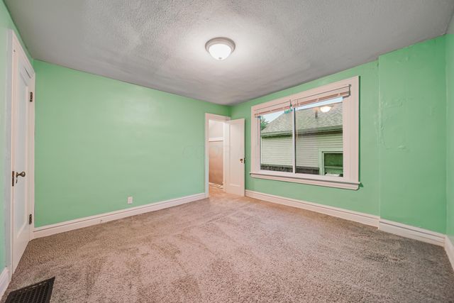 214 S Brinker Avenue, Columbus, OH 43204
