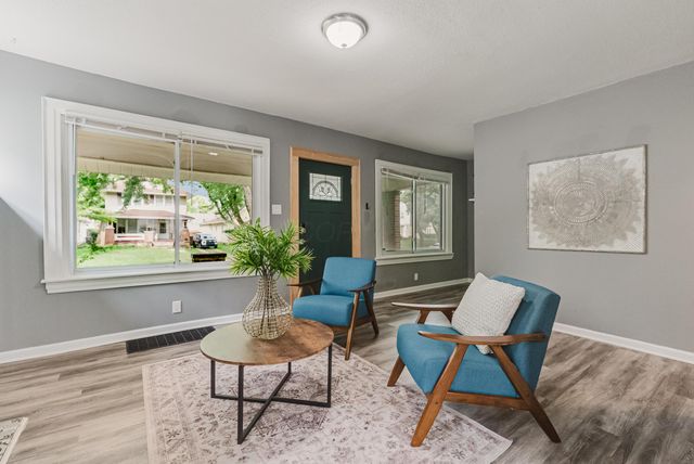 214 S Brinker Avenue, Columbus, OH 43204