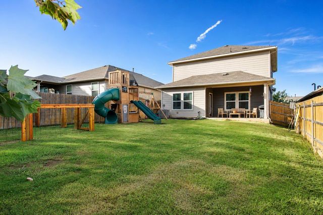 484 Spider Lily DR, Kyle, TX 78640