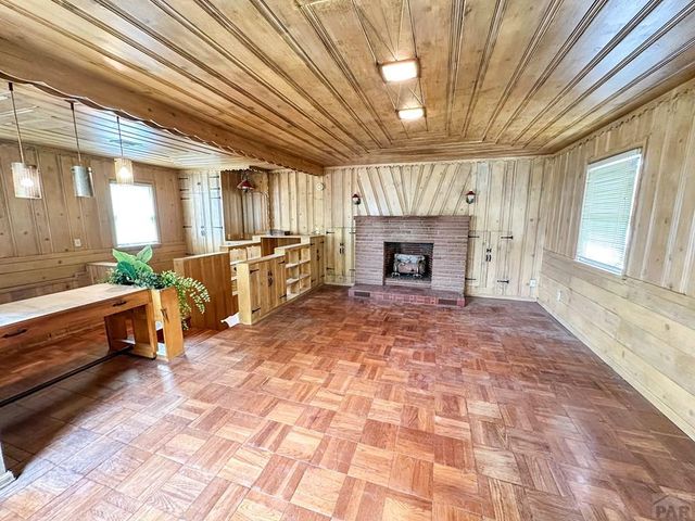 117 S 5th St, Holly, CO 81047